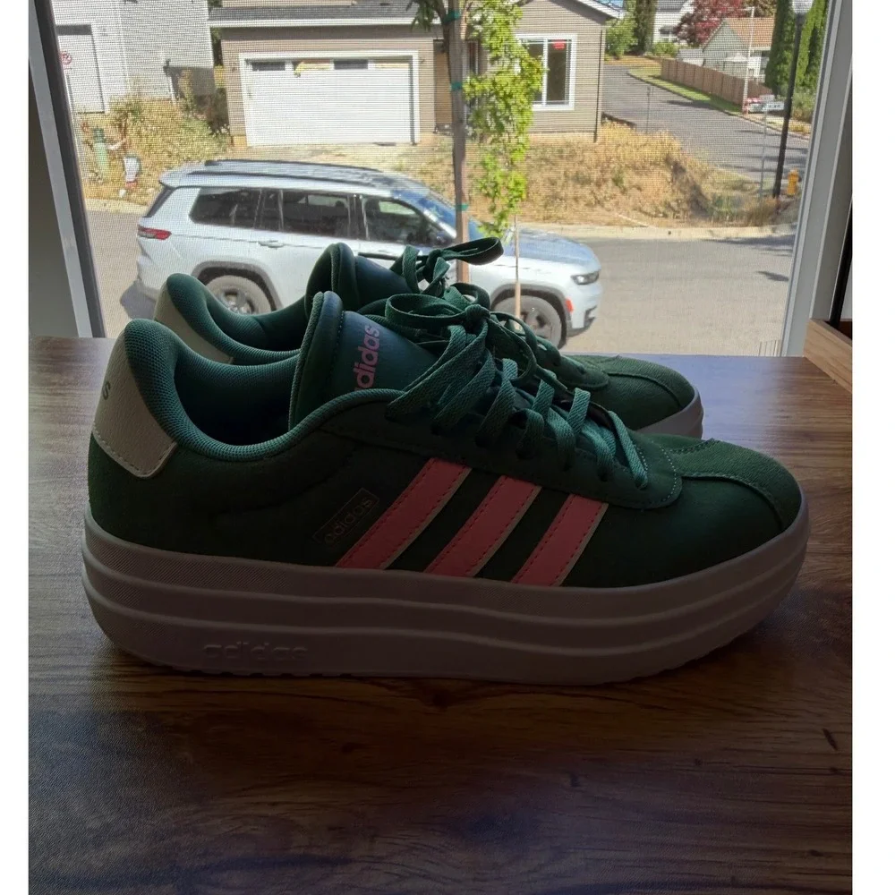 Adidas VL Court Platform Green Suede Pink Stripes Women Sneakers Low Top 8.5